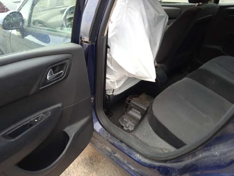 citroën c4 berlina del año 2005