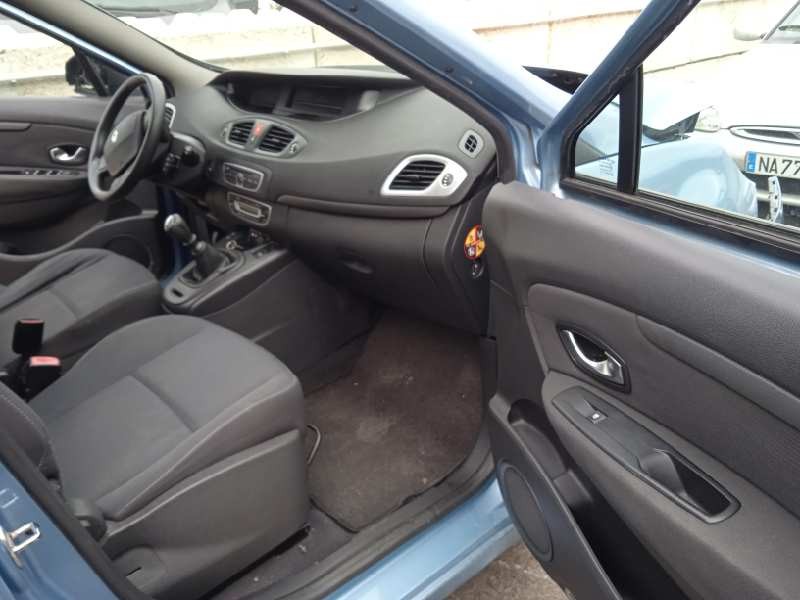 renault scenic iii del año 2010