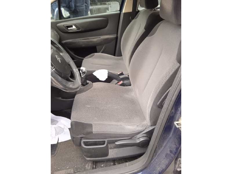 citroën c4 berlina del año 2005