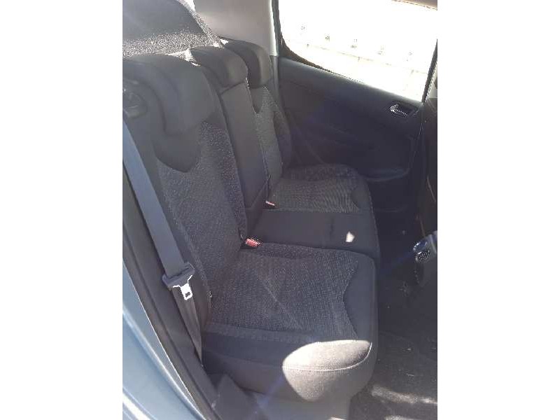 peugeot 308 del año 2011