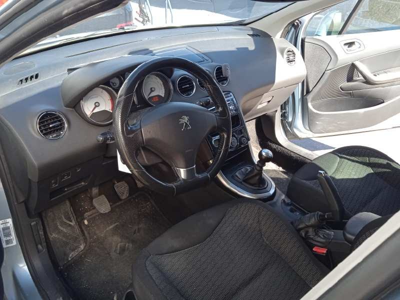 peugeot 308 del año 2011