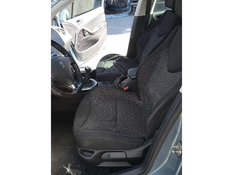 peugeot 308 del año 2011