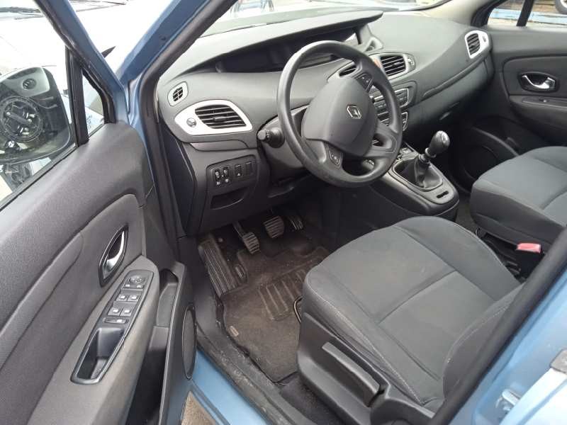 renault scenic iii del año 2010