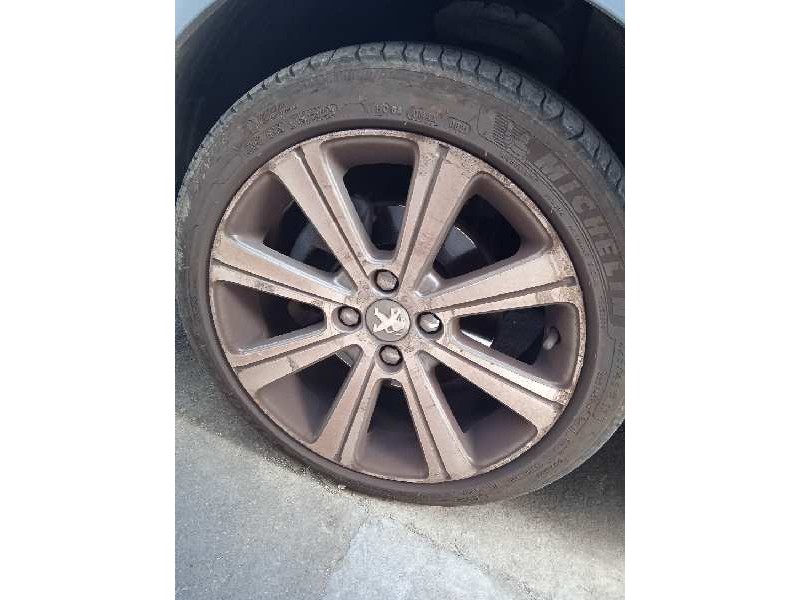 peugeot 308 del año 2011