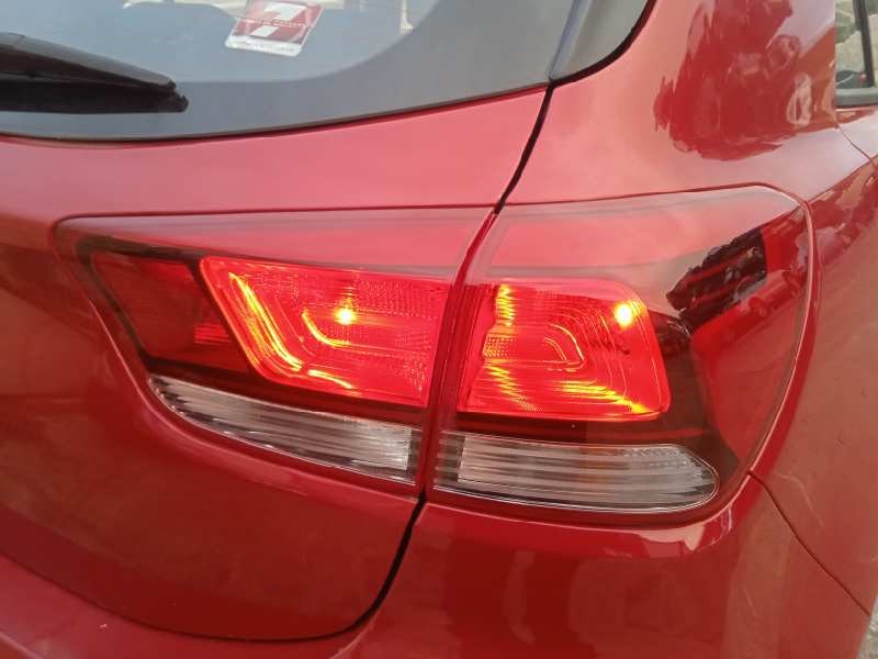 kia rio (yb) del año 2018