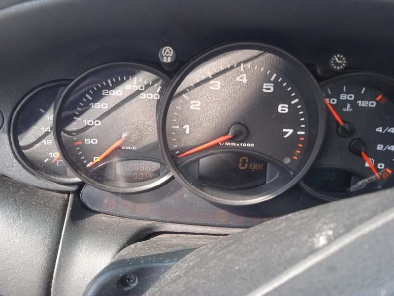 porsche 911 (typ 996) del año 1998