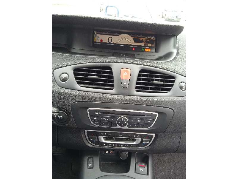 renault scenic iii del año 2010