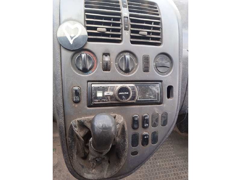 mercedes-benz vito marco polo (638) del año 2001