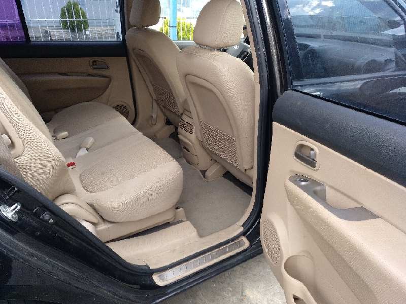 kia carens (un) del año 2009