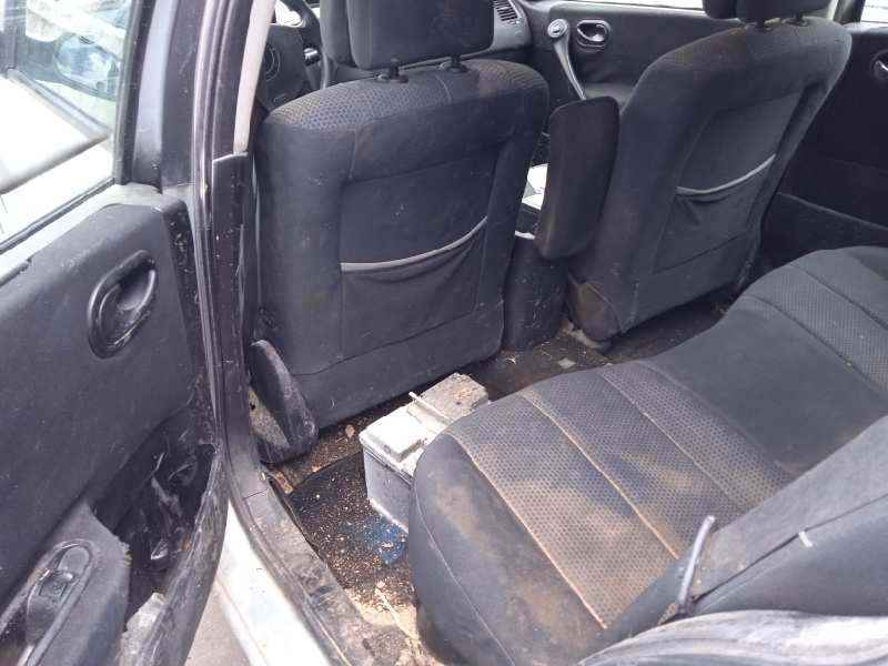 renault megane ii familiar del año 2004