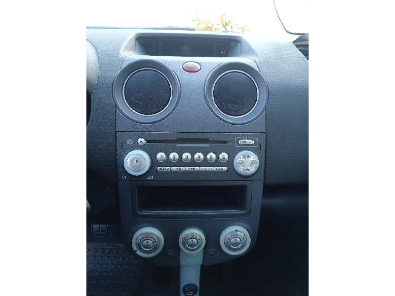 mitsubishi colt berlina 5 (z30a) del año 2006