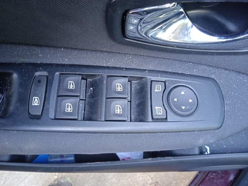 renault scenic iii del año 2014