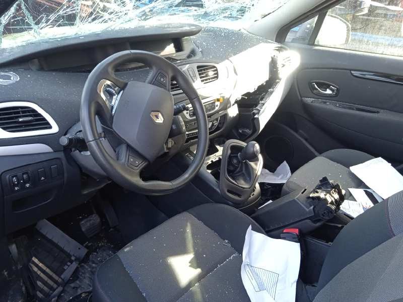 renault scenic iii del año 2014