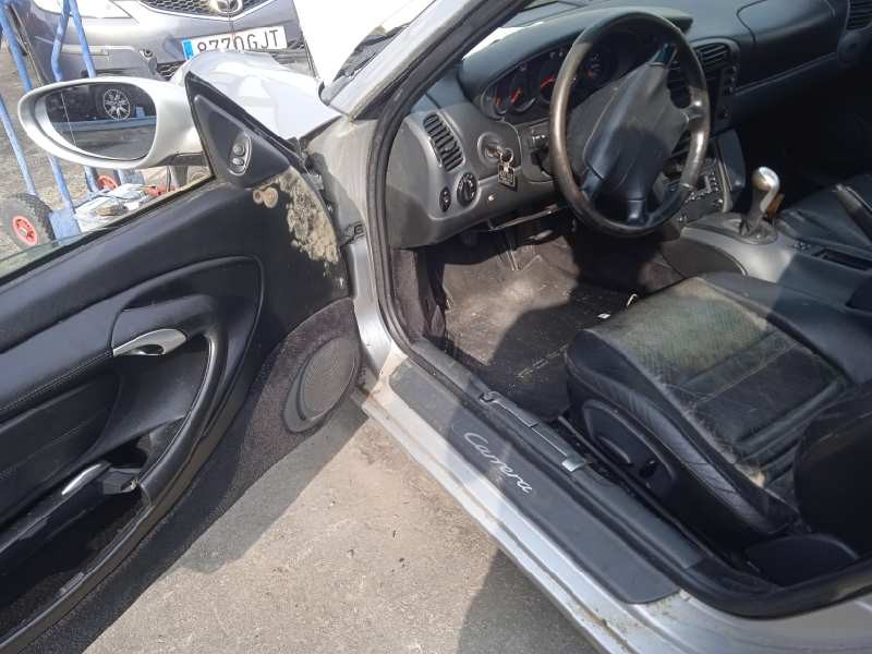 porsche 911 (typ 996) del año 1998