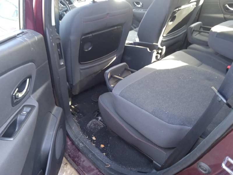 renault scenic iii del año 2014