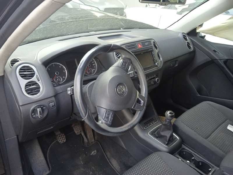 volkswagen tiguan (5n1) del año 2010