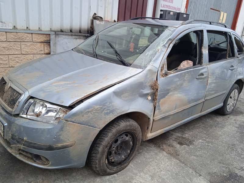 skoda fabia familiar (6y5) del año 2006