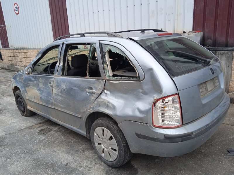 skoda fabia familiar (6y5) del año 2006