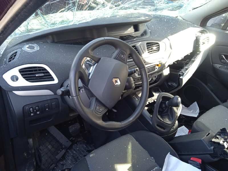 renault scenic iii del año 2014