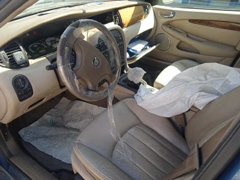 jaguar x-type del año 2002