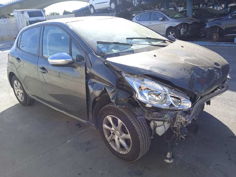 peugeot 208 del año 2014