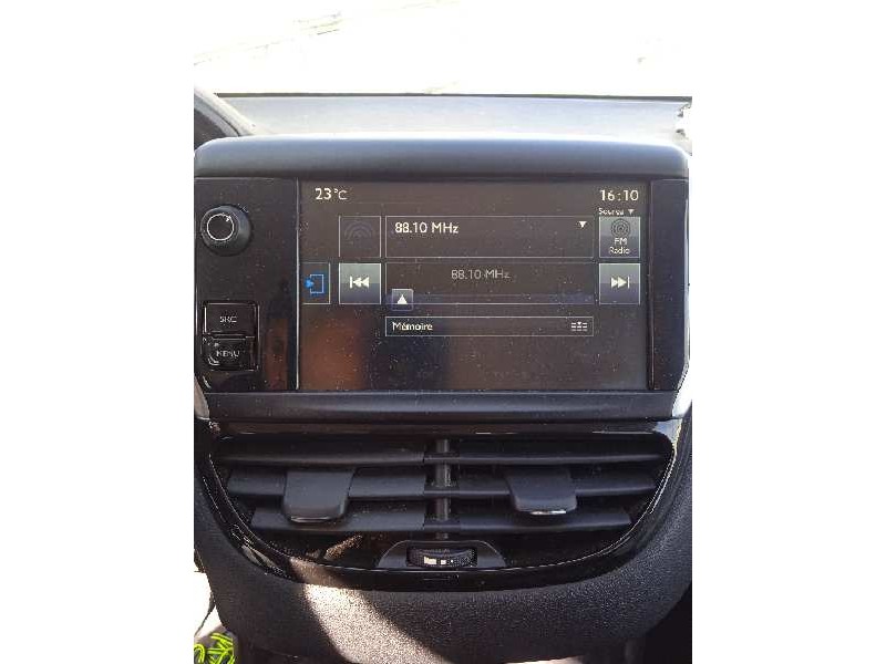 peugeot 208 del año 2014