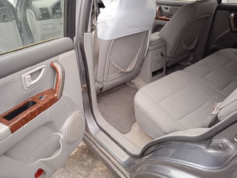 kia sorento del año 2004