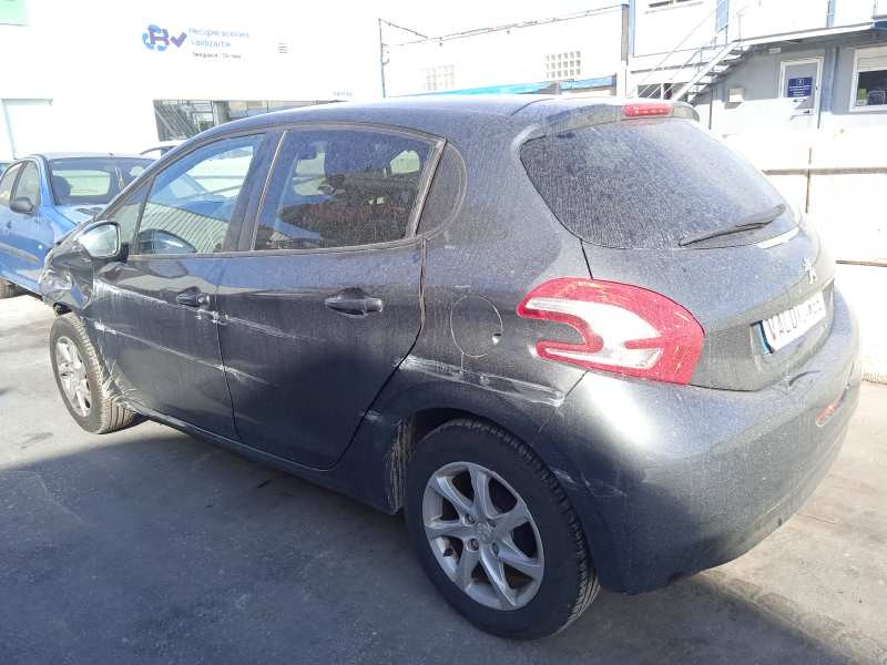 peugeot 208 del año 2014