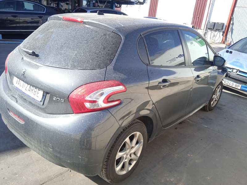peugeot 208 del año 2014
