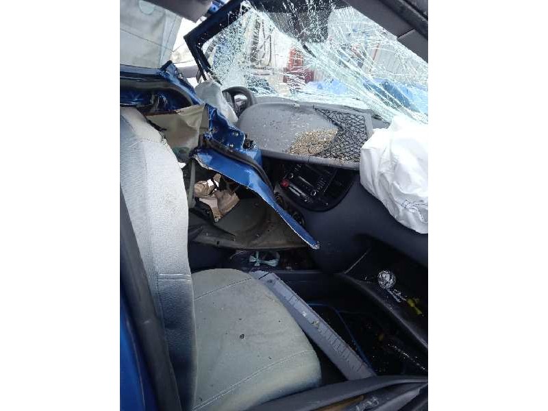 kia rio del año 2010