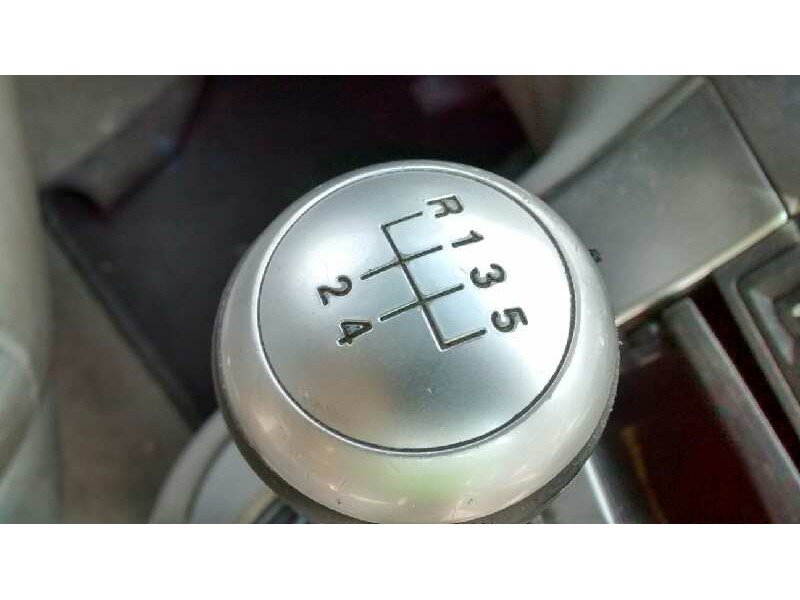 kia carnival del año 2007