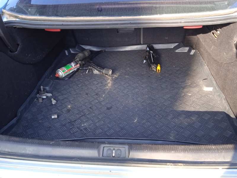 peugeot 607 (s1) del año 2003