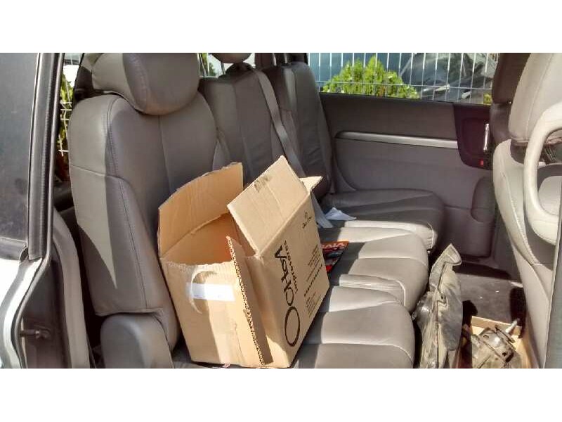 kia carnival del año 2007