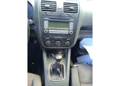 volkswagen golf v berlina (1k1) del año 2008 2