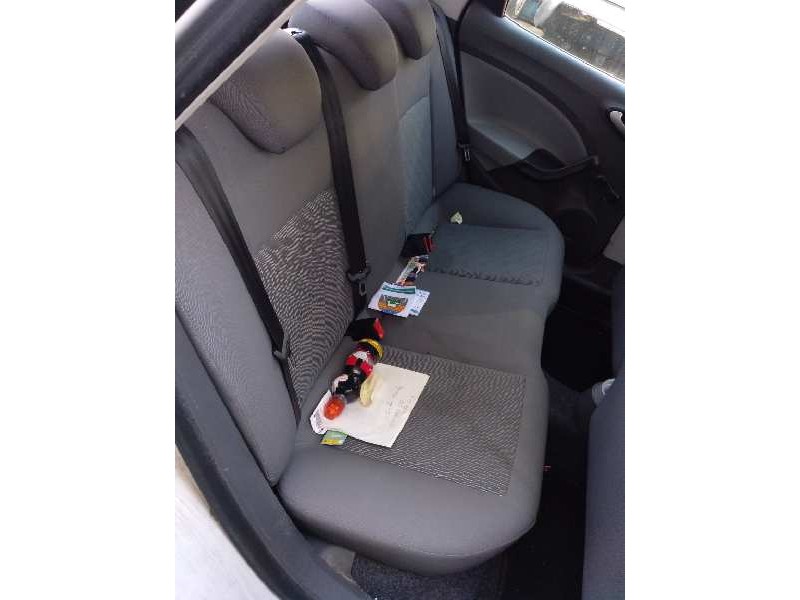 seat ibiza (6j5) del año 2010