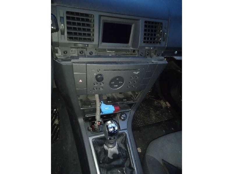 opel vectra c berlina del año 2003