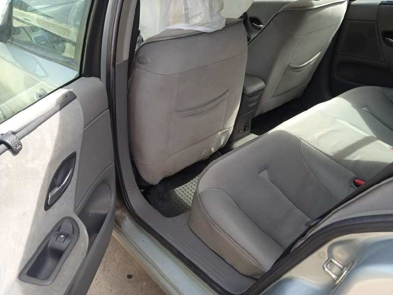 renault laguna ii (bg0) del año 2004