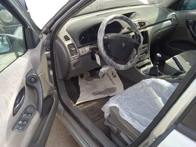 renault laguna ii (bg0) del año 2004