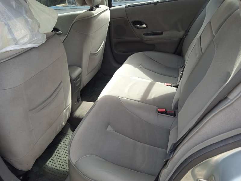 renault laguna ii (bg0) del año 2004