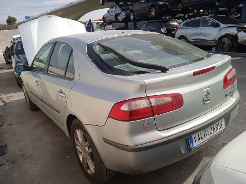 renault laguna ii (bg0) del año 2004