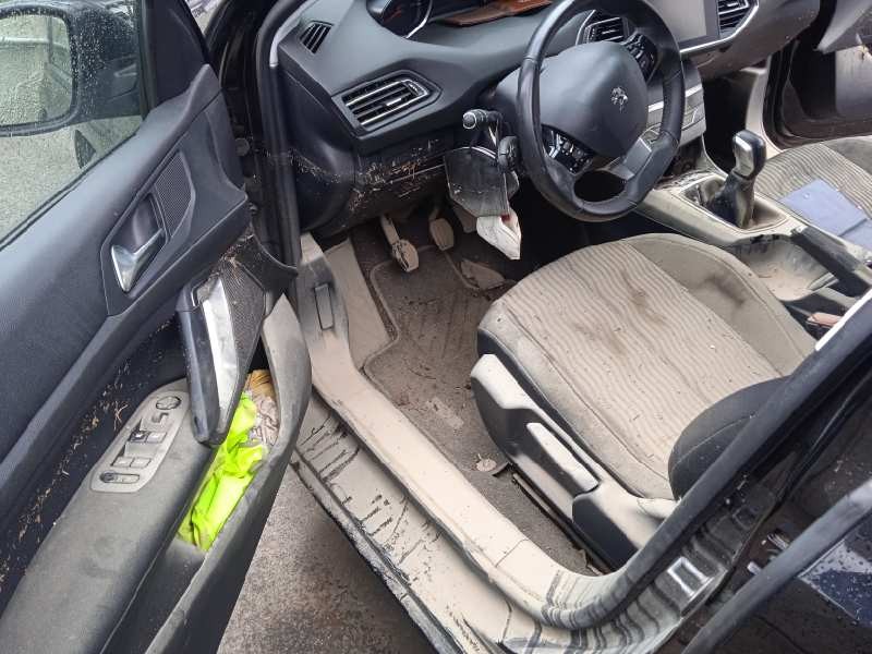 peugeot 308 del año 2014