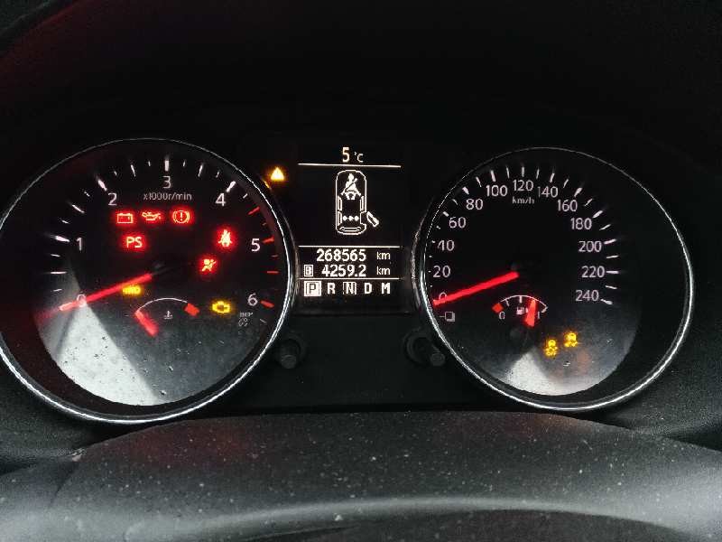 nissan qashqai (j10) del año 2012