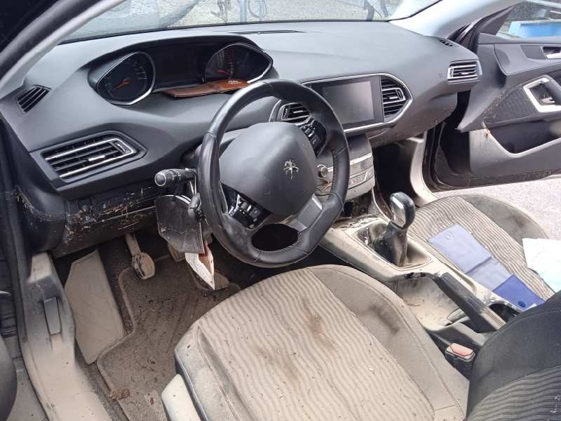 peugeot 308 del año 2014