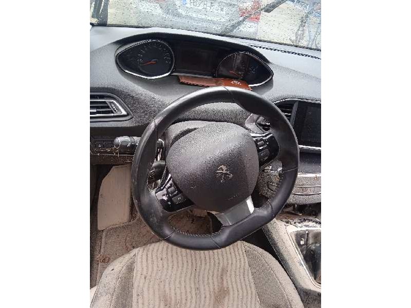 peugeot 308 del año 2014