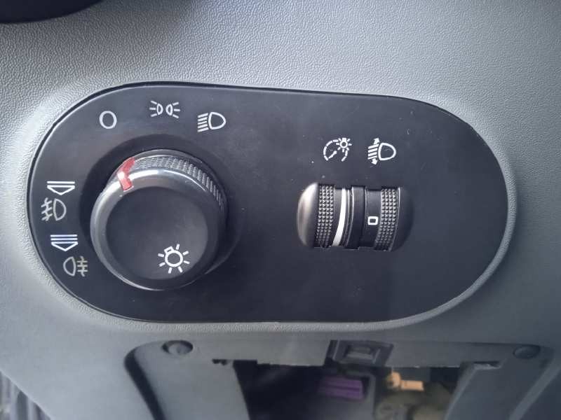 seat cordoba berlina (6l2) del año 2004