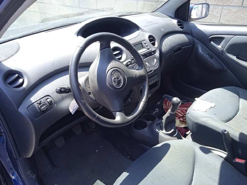 toyota yaris (ncp1/nlp1/scp1) del año 2004