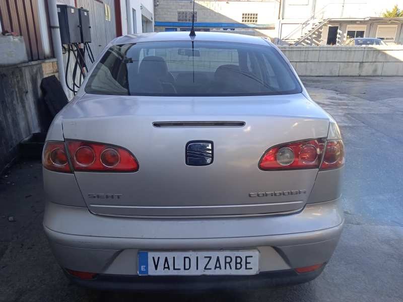 seat cordoba berlina (6l2) del año 2004