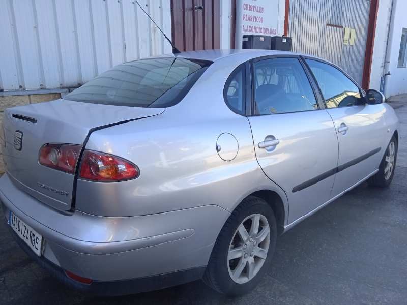 seat cordoba berlina (6l2) del año 2004
