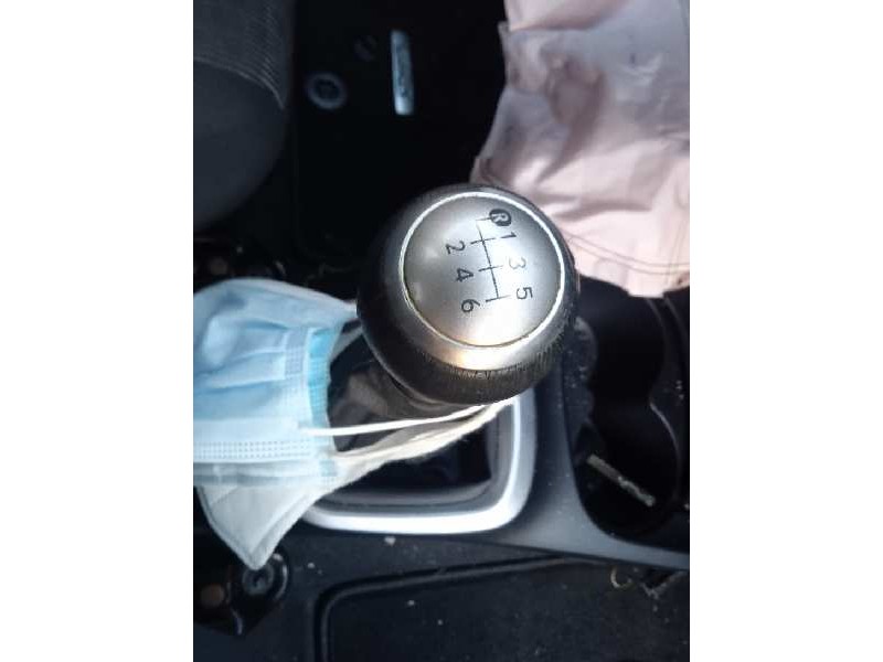 toyota yaris del año 2017