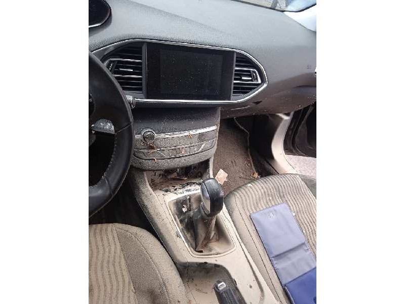 peugeot 308 del año 2014